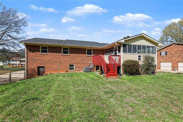 196 Havenwood Drive, Winston-salem, NC 27127