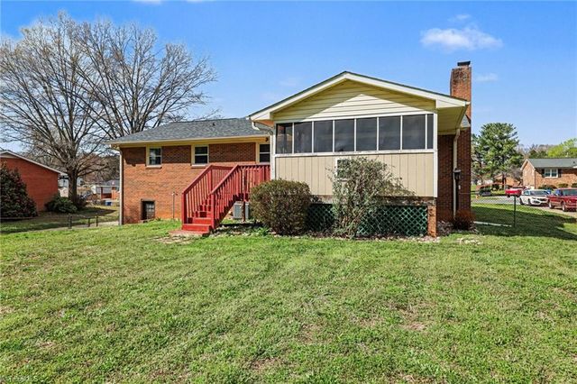 196 Havenwood Drive, Winston-salem, NC 27127