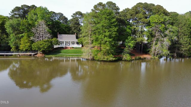 5404 Turtlehead Court, Holly Springs, NC 27540