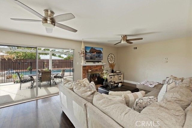 5015 Treehill, Riverside, CA 92507