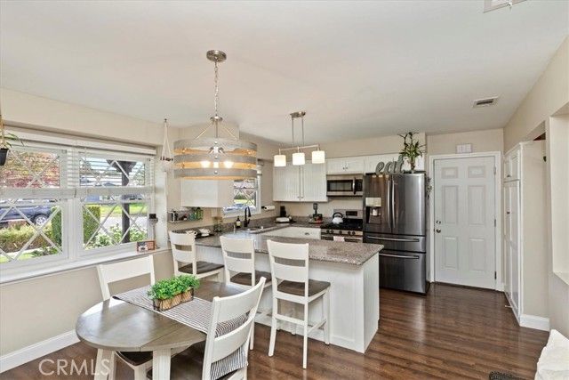 5015 Treehill, Riverside, CA 92507