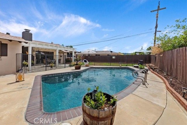 5015 Treehill, Riverside, CA 92507