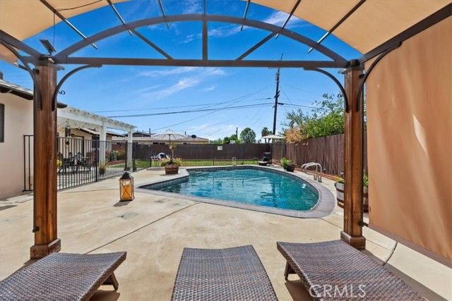 5015 Treehill, Riverside, CA 92507