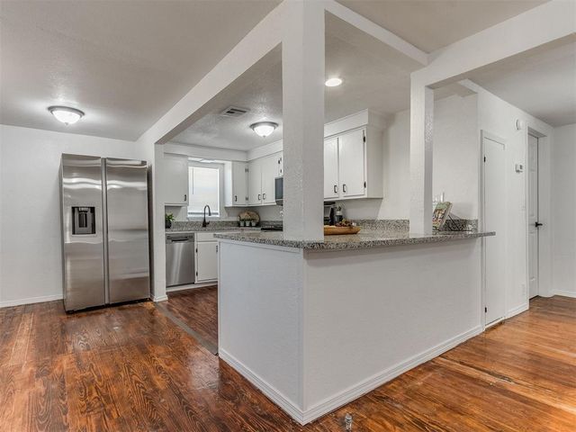 2587 Ridgecrest Drive, Choctaw, OK 73020