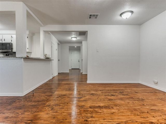 2587 Ridgecrest Drive, Choctaw, OK 73020