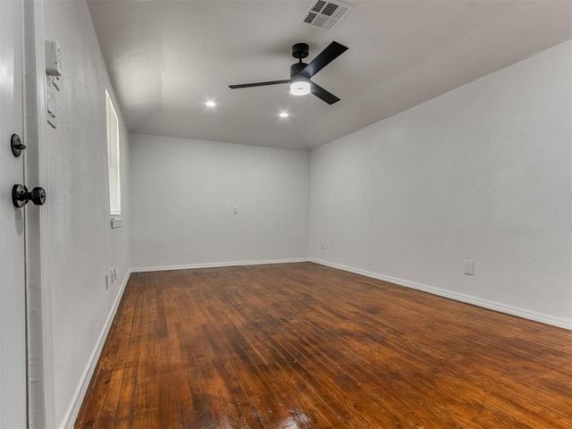 2587 Ridgecrest Drive, Choctaw, OK 73020