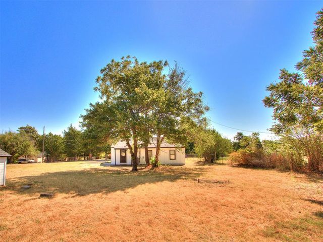 2587 Ridgecrest Drive, Choctaw, OK 73020