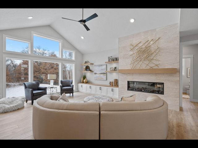000 Carlson Road S, Cambridge, MN 55008