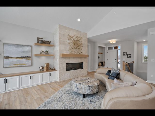 000 Carlson Road S, Cambridge, MN 55008