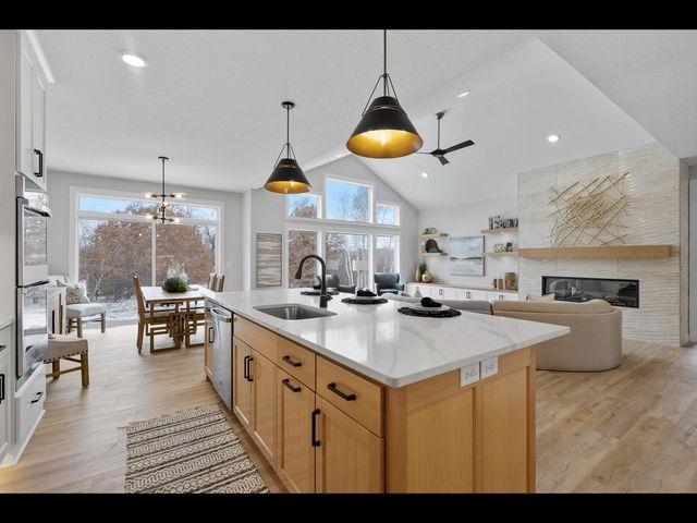 000 Carlson Road S, Cambridge, MN 55008