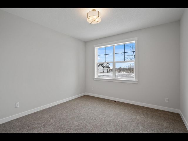000 Carlson Road S, Cambridge, MN 55008