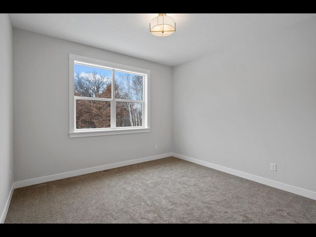 000 Carlson Road S, Cambridge, MN 55008
