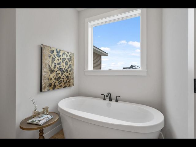 000 Carlson Road S, Cambridge, MN 55008