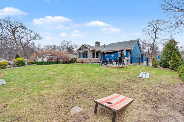 115 Sunset Drive, Newburgh, NY 12550