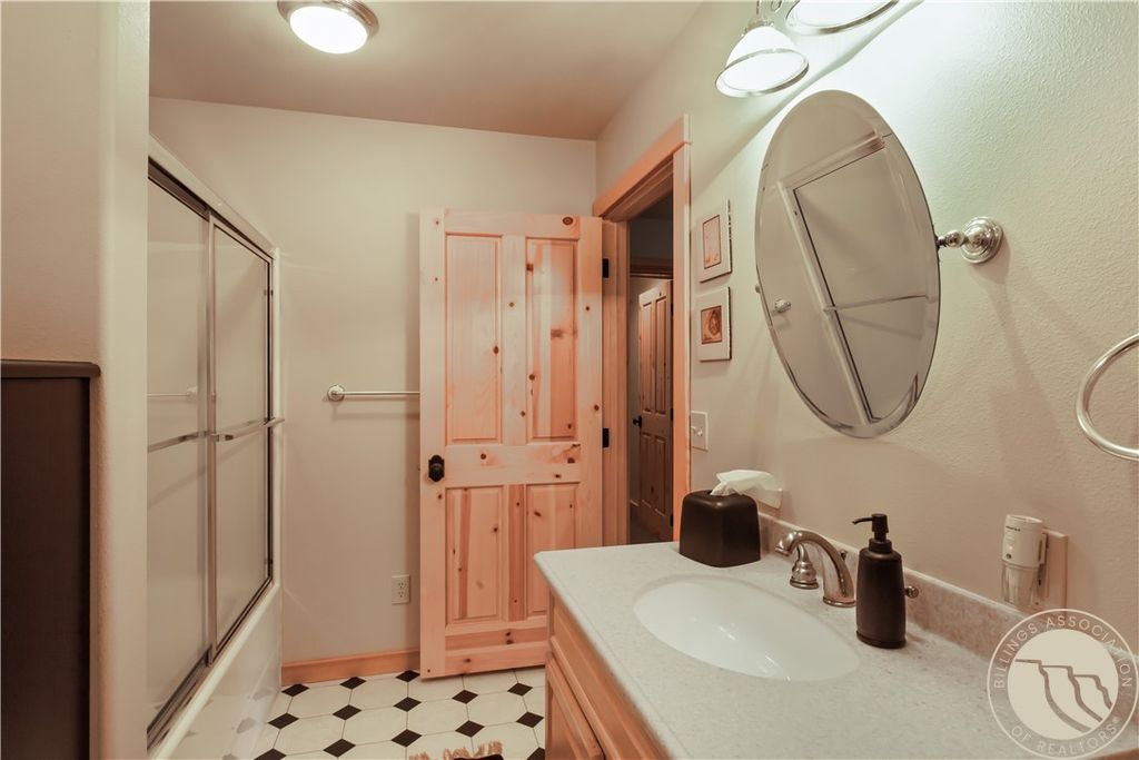 101 W Bridger Creek Road, Big Timber, MT 59011 photo 23