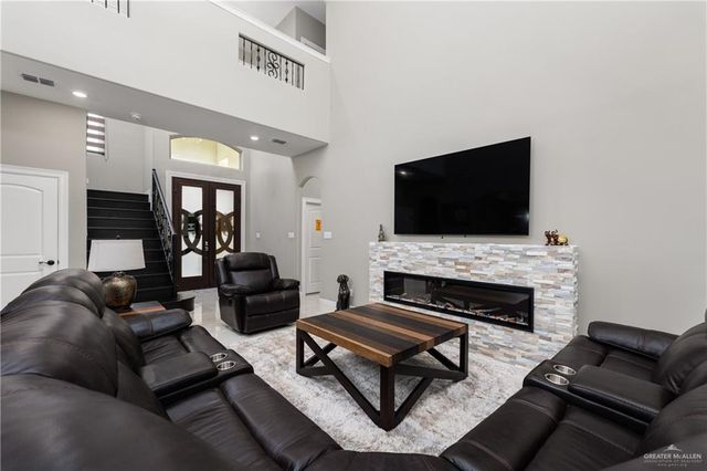 8405 Summerview Court, Harlingen, TX 78552