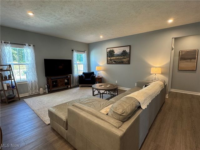 2105 Sugar Maple Drive, Kent, OH 44240