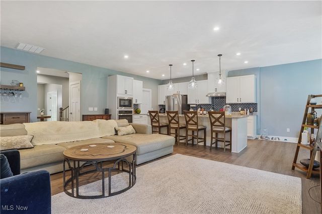 2105 Sugar Maple Drive, Kent, OH 44240