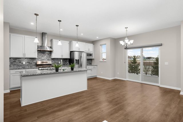 7796 184th Street W, Lakeville, MN 55044