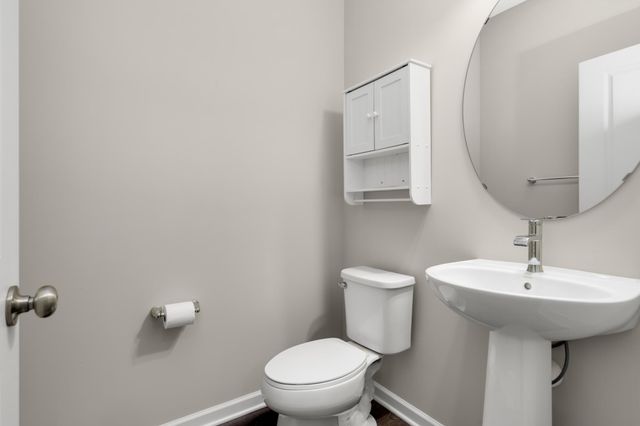 7796 184th Street W, Lakeville, MN 55044