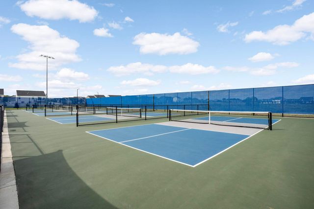 7796 184th Street W, Lakeville, MN 55044