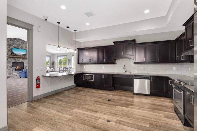 7796 184th Street W, Lakeville, MN 55044