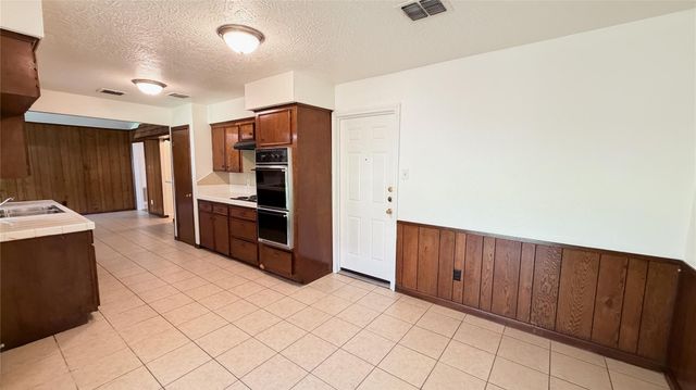 18010 Blundell Drive, Spring, TX 77388