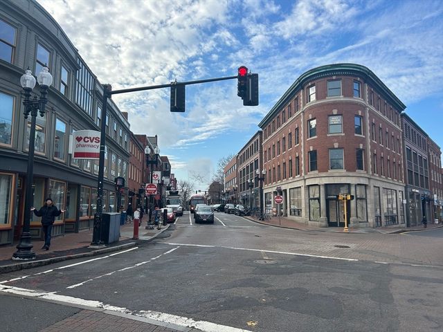 329-1 Harvard Street 1, Cambridge, MA 02139