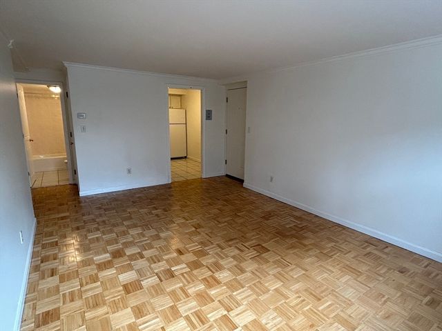 329-1 Harvard Street 1, Cambridge, MA 02139