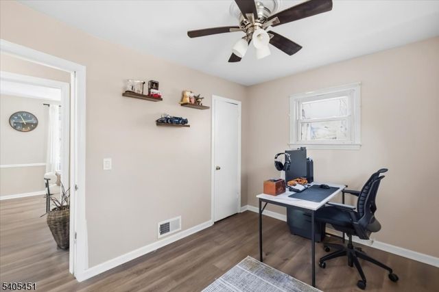 16 Wildwood Ter, Ringwood Boro, NJ 07456