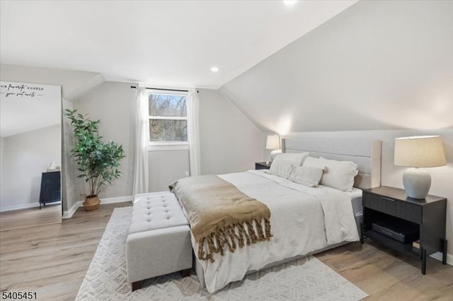 16 Wildwood Ter, Ringwood Boro, NJ 07456