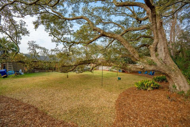 662 Schooner Road, Charleston, SC 29412