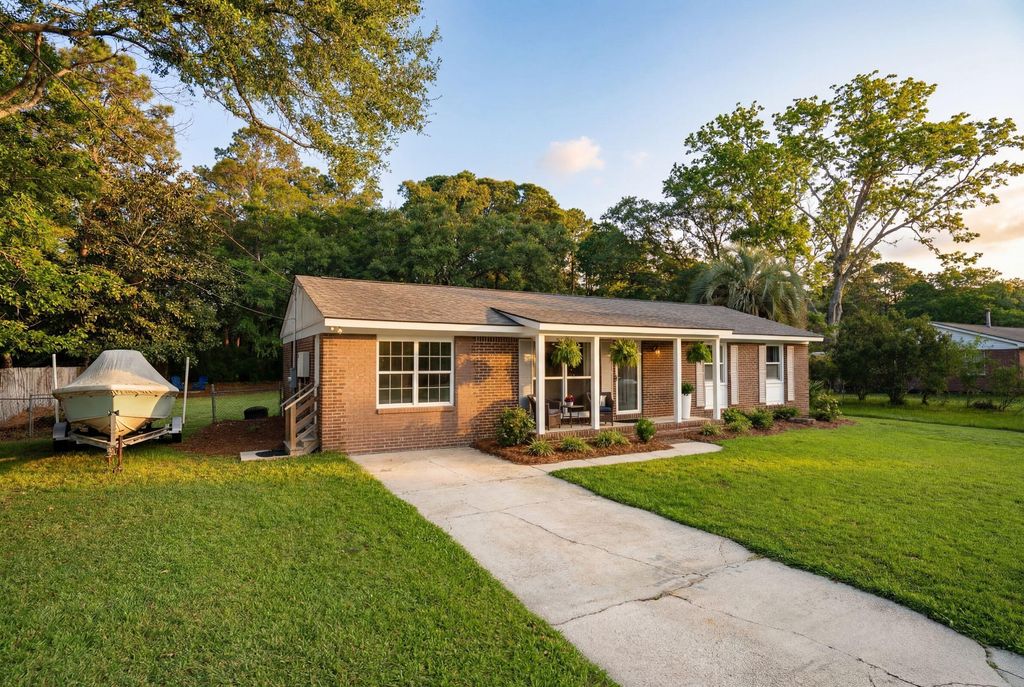 662 Schooner Road, Charleston, SC 29412