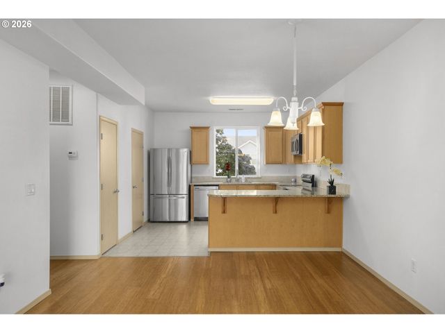 6720 Se 81ST Ave, Portland, OR 97206