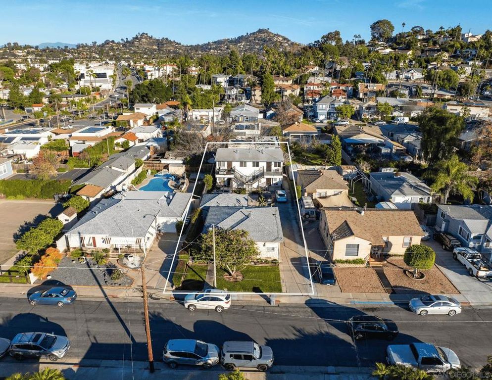 Image 1 of property listing at 4869 Pine Street, La Mesa, CA 91942