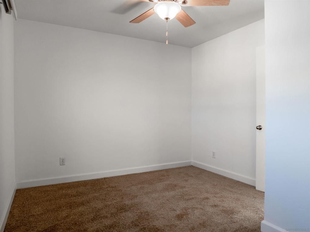 Image 11 of property listing at 4869 Pine Street, La Mesa, CA 91942