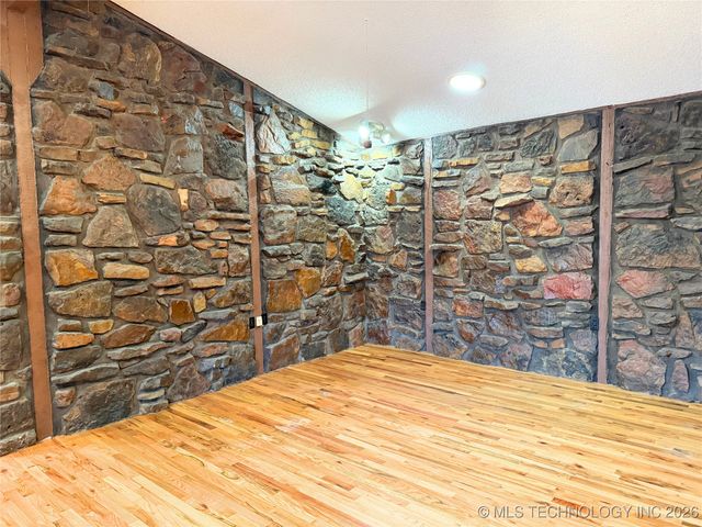 8300 S 193rd West Avenue, Sapulpa, OK 74066