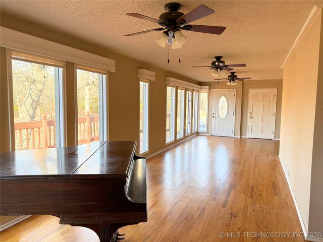 8300 S 193rd West Avenue, Sapulpa, OK 74066