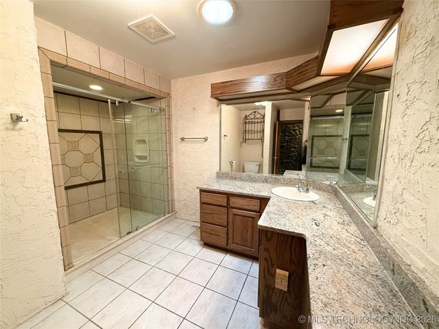 8300 S 193rd West Avenue, Sapulpa, OK 74066