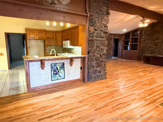 8300 S 193rd West Avenue, Sapulpa, OK 74066