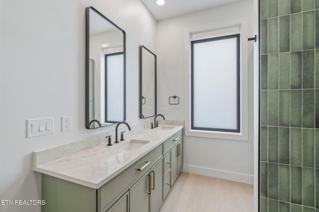 7814 S Northshore Drive, Knoxville, TN 37919