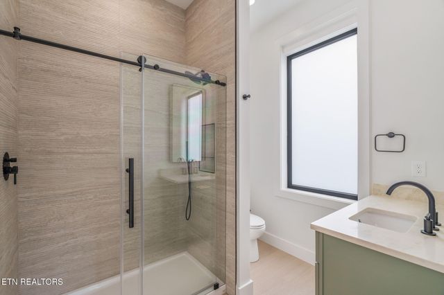 7814 S Northshore Drive, Knoxville, TN 37919