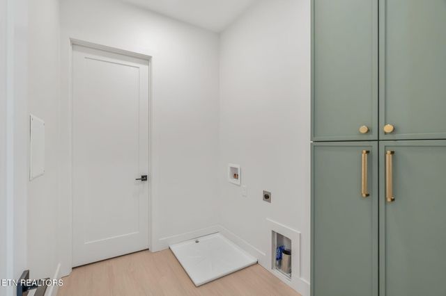 7814 S Northshore Drive, Knoxville, TN 37919