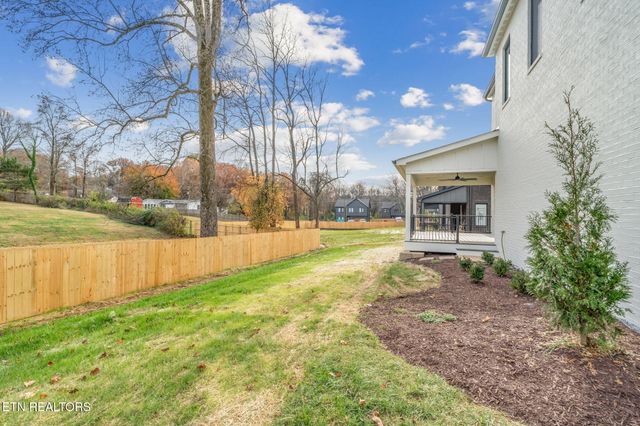 7814 S Northshore Drive, Knoxville, TN 37919