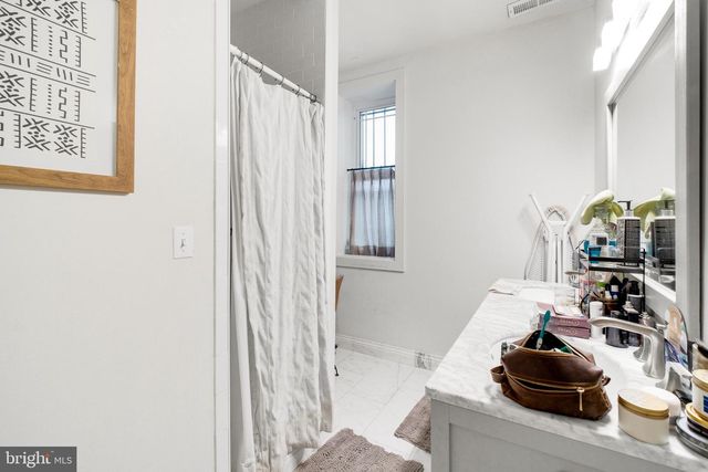 138 U ST NE, Washington, DC 20002