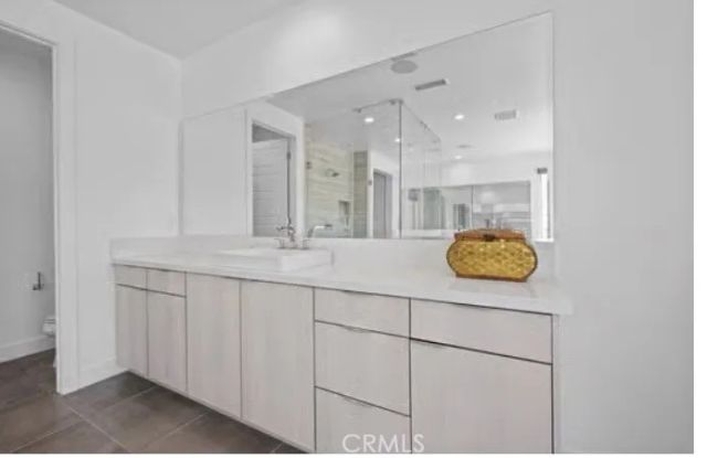 11926 N Churchill Way, Porter Ranch, CA 91326