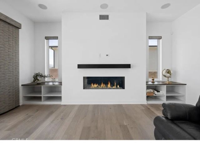 11926 N Churchill Way, Porter Ranch, CA 91326