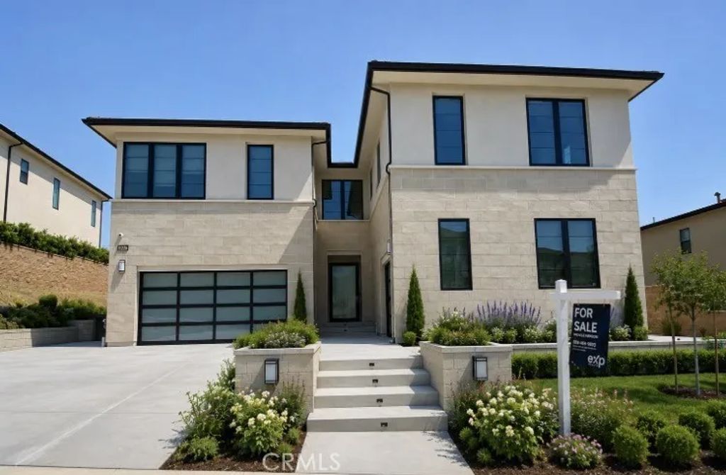 11926 N Churchill Way, Porter Ranch, CA 91326