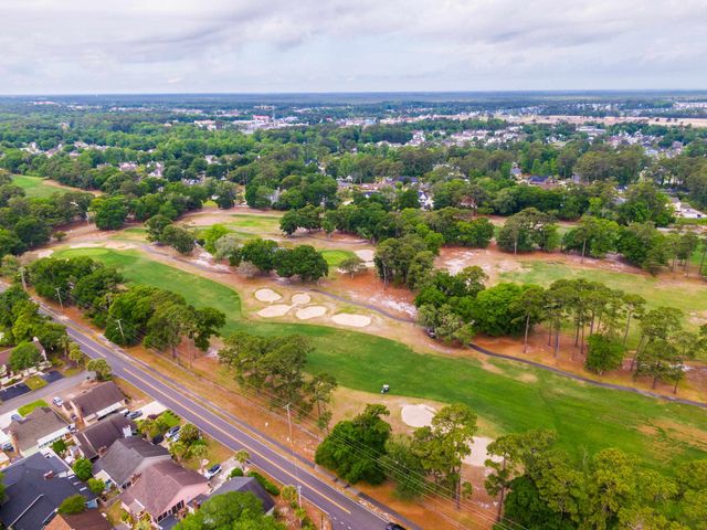 407 Arcadian Dr., Myrtle Beach, SC 29572