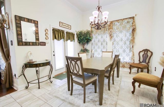 20259 Long Lake Dr, Hammond, LA 70403